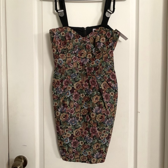 BCBG DRESS - Picture 1 of 4